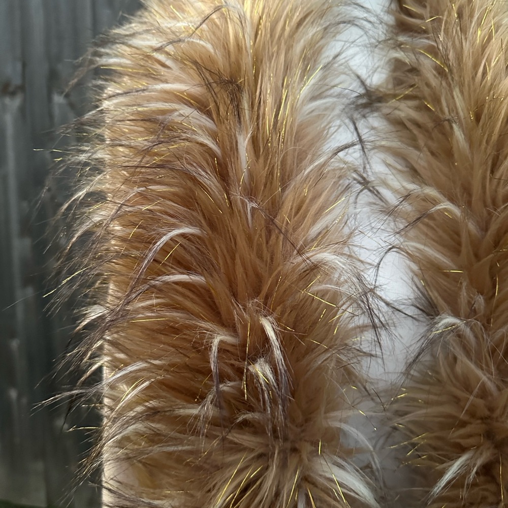La Seine Tan Cardigan Vest Cape  with Luxurious Brown Gold Faux  Fur Trim NWT - Picture 2 of 8